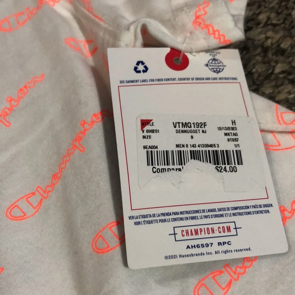 NWT Champion Tee - Picture 4 of 4
